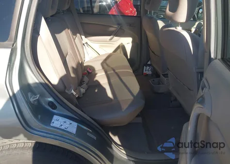 2004 Toyota Rav4 from USA, damaged, VIN JTEGD20V440036284